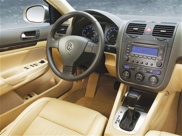 Volkswagen Jetta Launched By Volkswagen In India Autogl Com